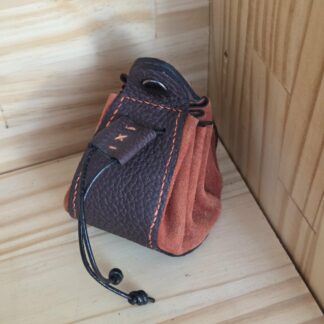 Bourse marron et orange