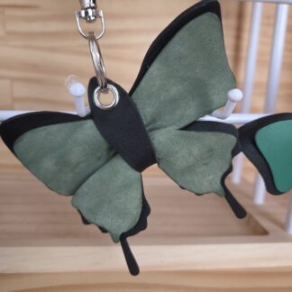 Porte clé papillon Vert et noir
